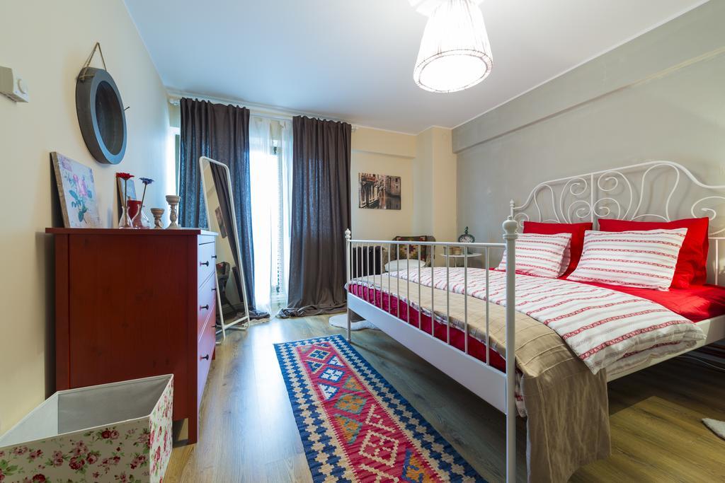 Alba House Appartamento Alba Iulia Camera foto
